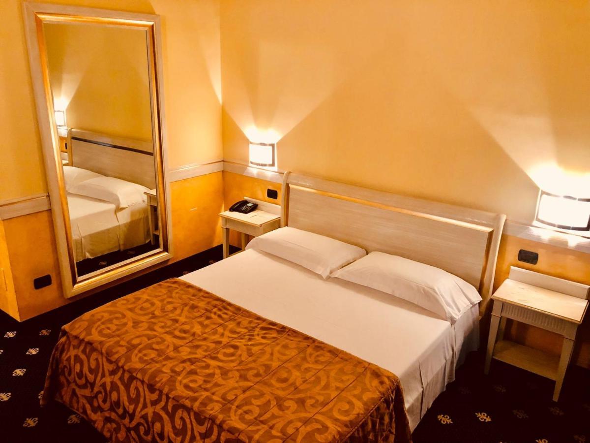 Motel Malpensa Inn & Hotel-Airport Казе-Нуове Екстер'єр фото