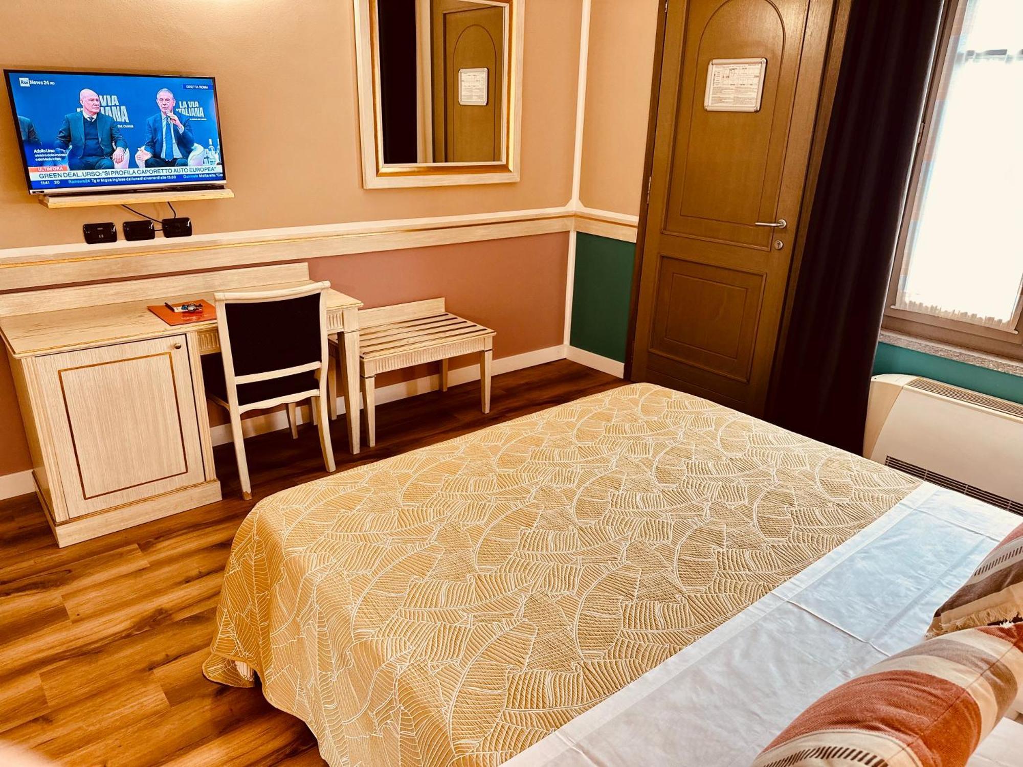 Motel Malpensa Inn & Hotel-Airport Казе-Нуове Екстер'єр фото
